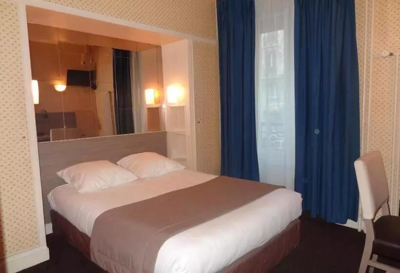 ホテル Eiffel Kensington