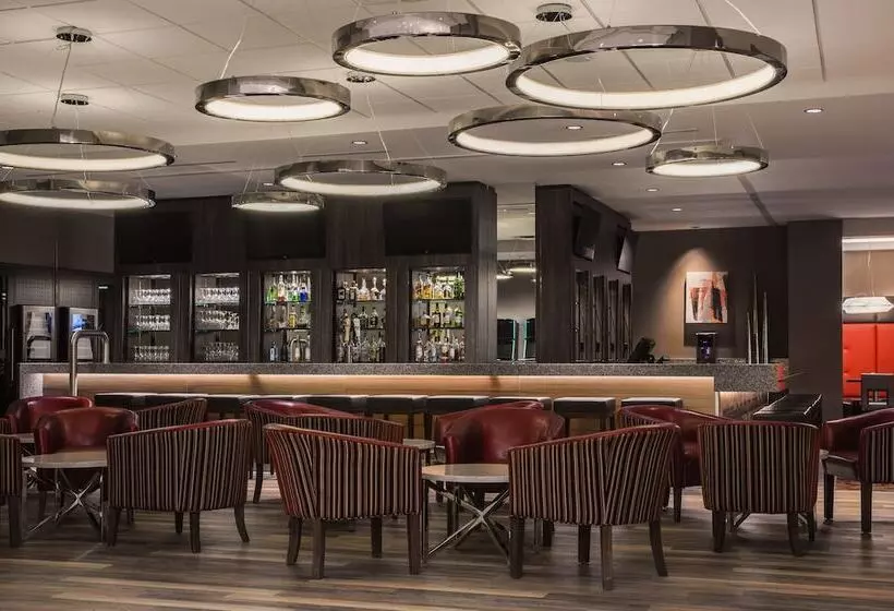 ホテル Holiday Inn Winnipeg South, An Ihg