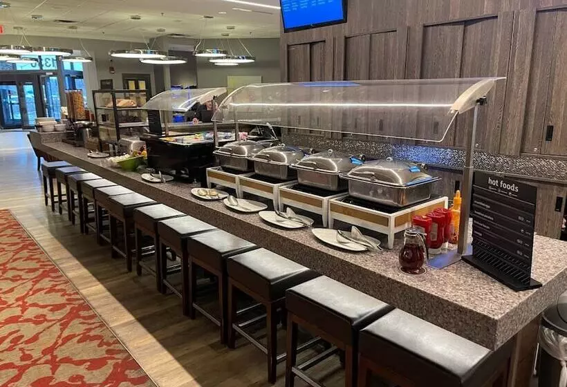 ホテル Holiday Inn Winnipeg South, An Ihg