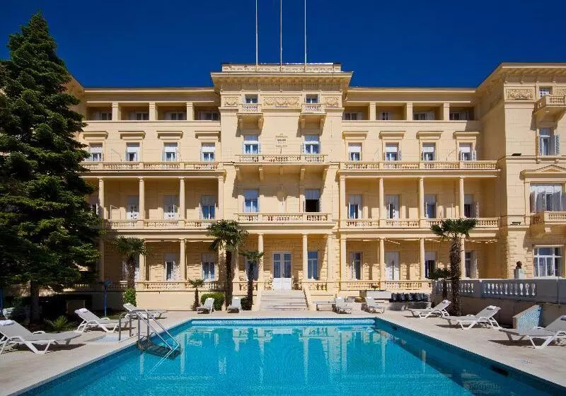 هتل Kvarner  Liburnia