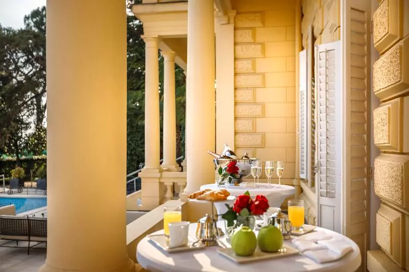 هتل Kvarner  Liburnia