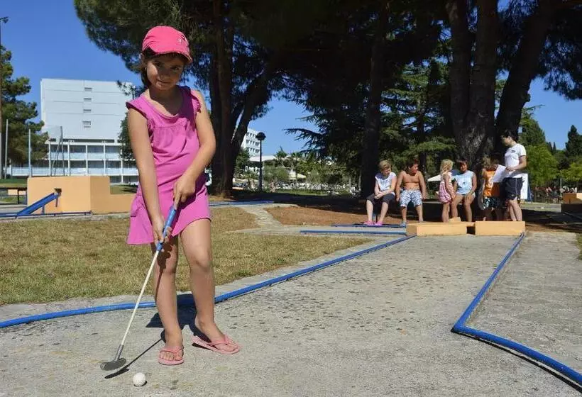 هتل Materada Plava Laguna