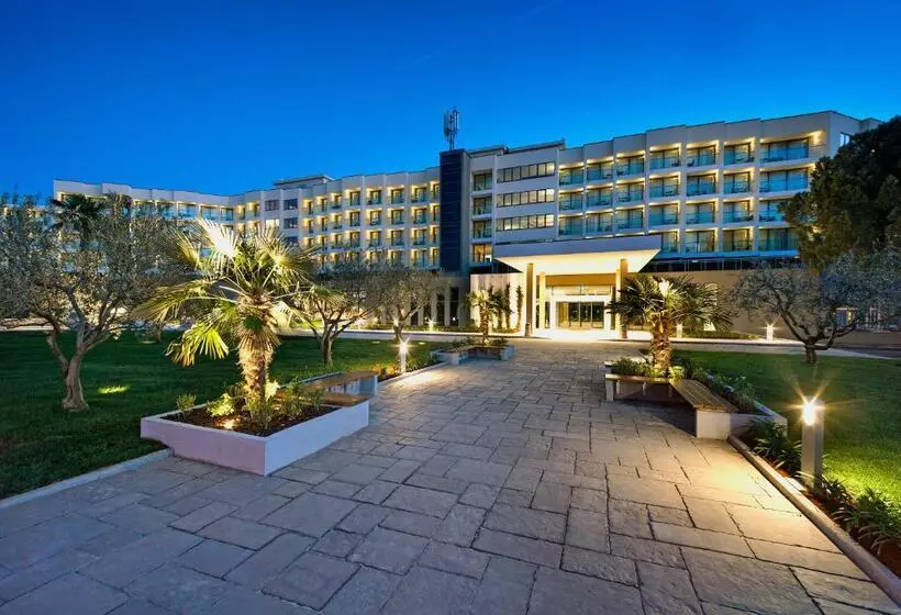 هتل Materada Plava Laguna