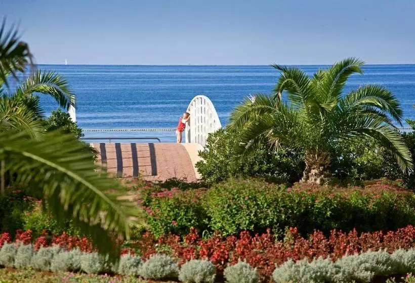 هتل Materada Plava Laguna