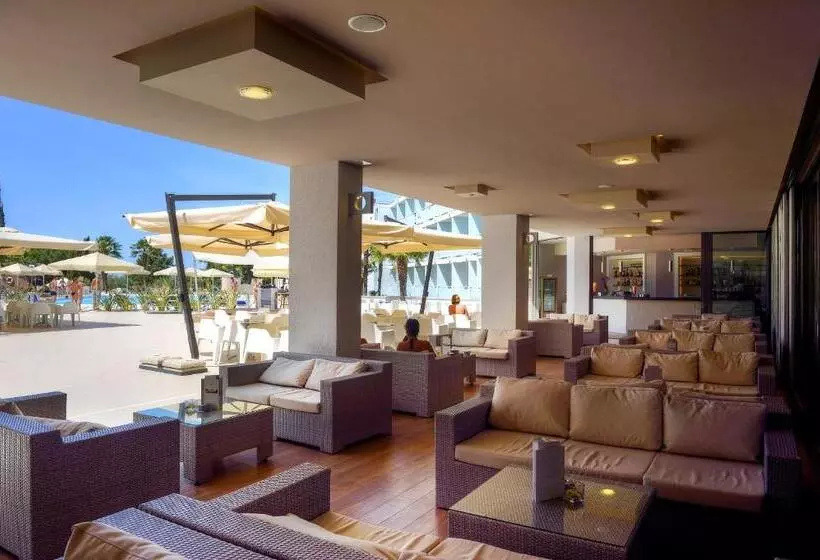 هتل Materada Plava Laguna