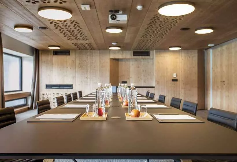 Park   Sava Hotels & Resorts