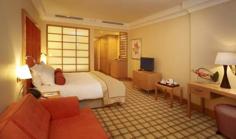 The Cascades Hotel At Sun City Resort