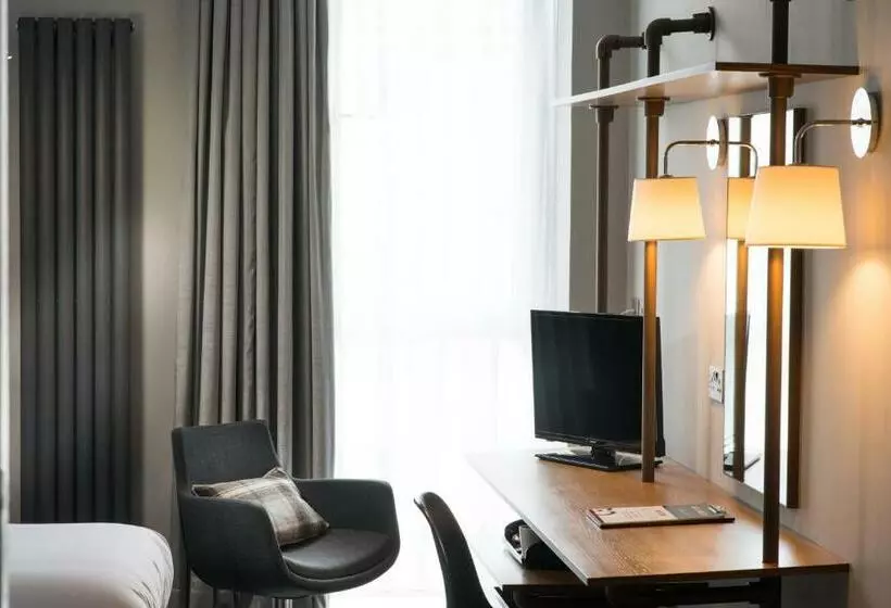 Glasgow West Hotel By Compass Hospitality