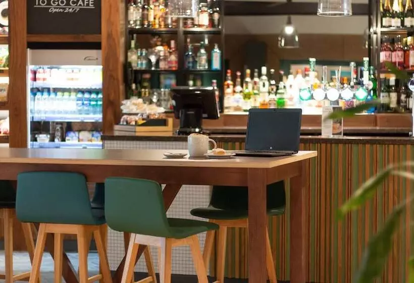 Отель Holiday Inn Ashford   North A20, An Ihg