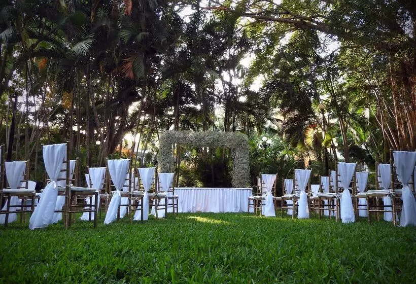 Hs Hotsson Hotel Tampico