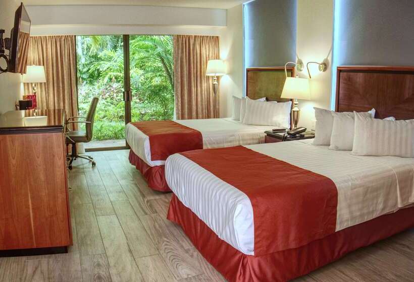 Hs Hotsson Hotel Tampico