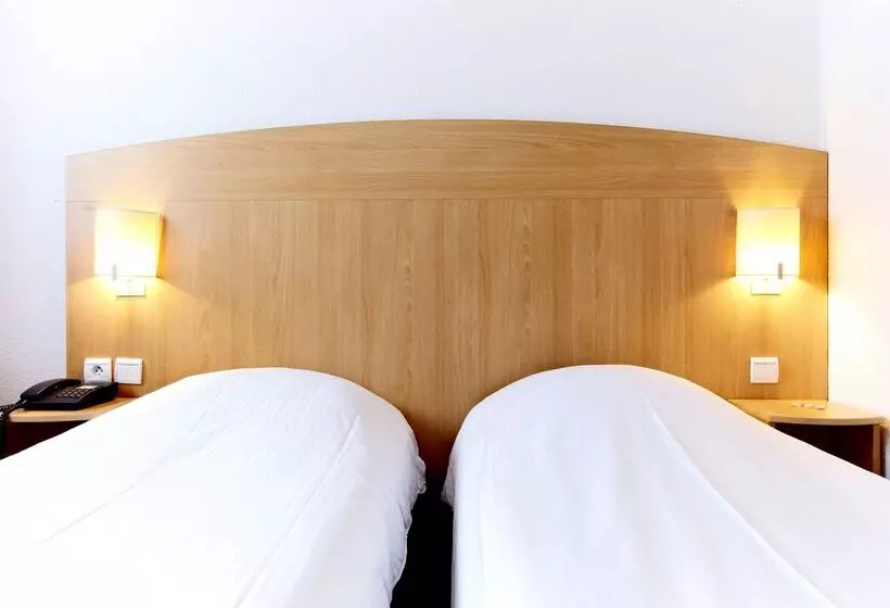 فندق Hôtel Restaurant Kyriad Mulhouse Nord Illzach