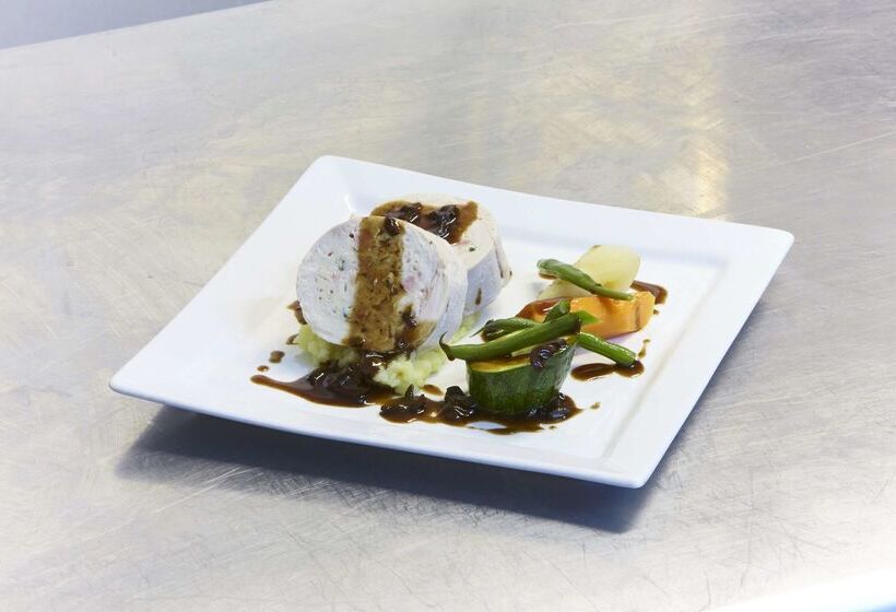 ホテル Hôtel Restaurant Kyriad Mulhouse Nord Illzach