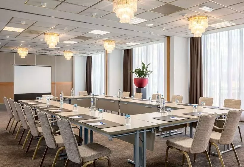 Hotel NH Maastricht