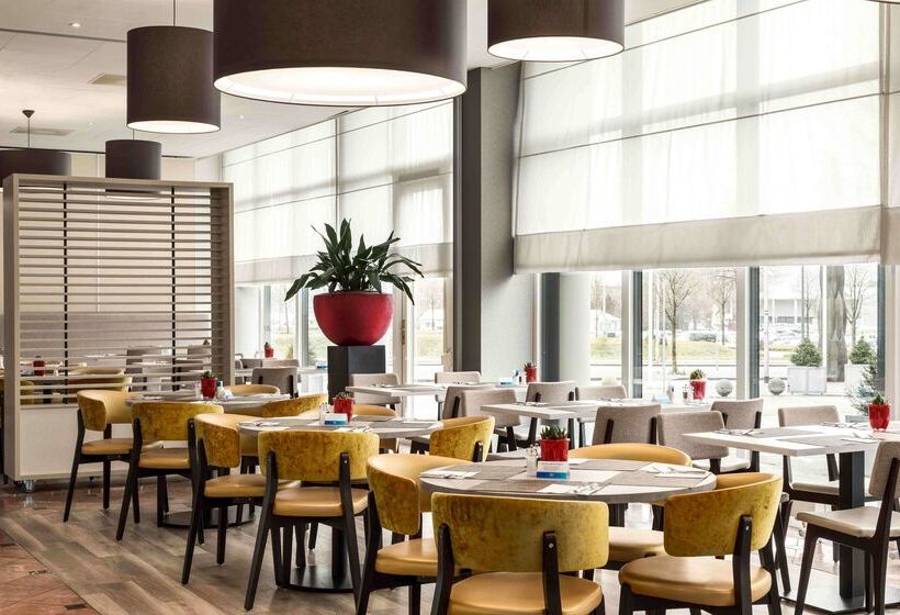 Hotelli NH Maastricht