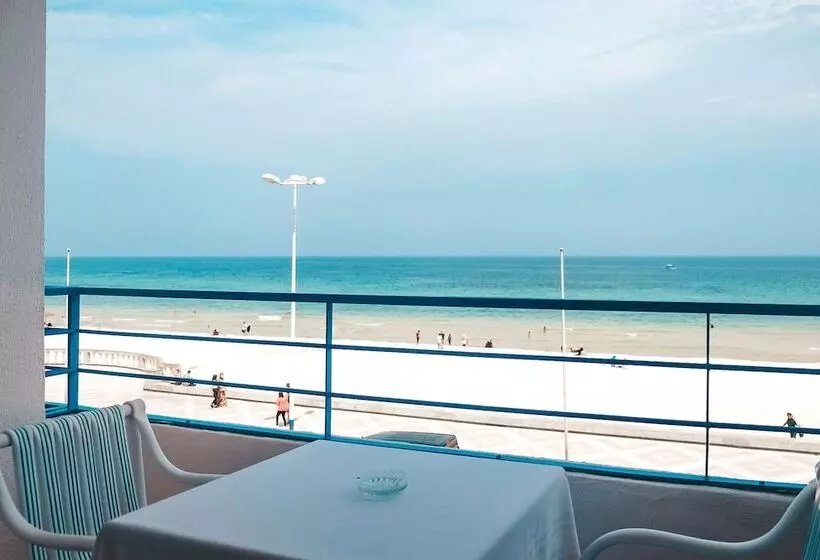 هتل Nour Justinia