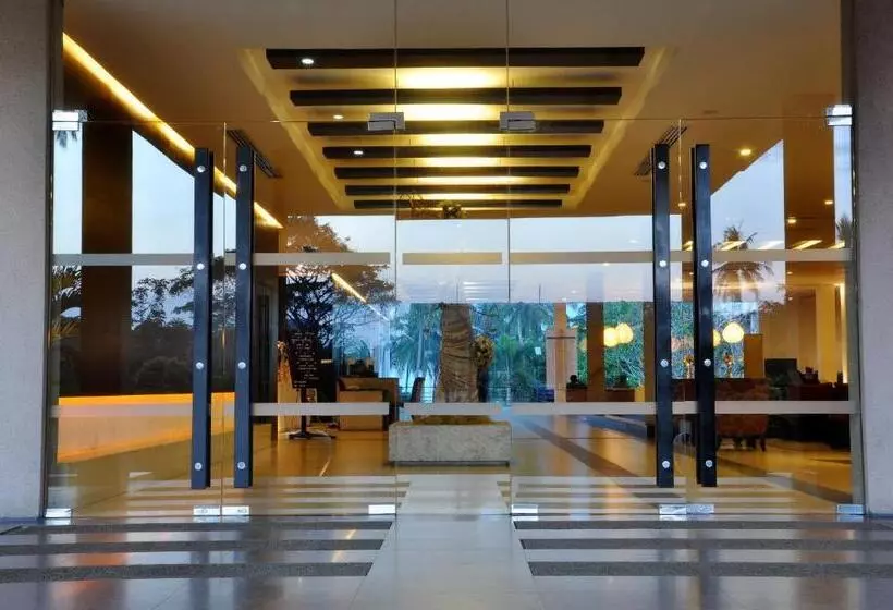 酒店 Pegasus Reef   A Beach Resort In Colombo