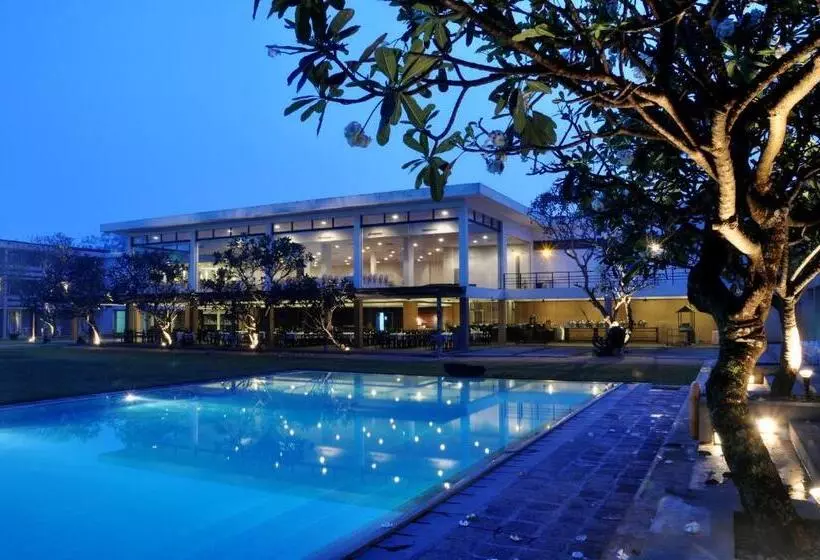 酒店 Pegasus Reef   A Beach Resort In Colombo