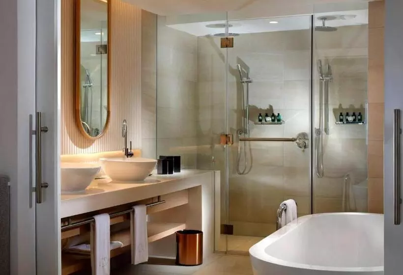 هتل Sofitel Mauritius L Imperial Resort & Spa