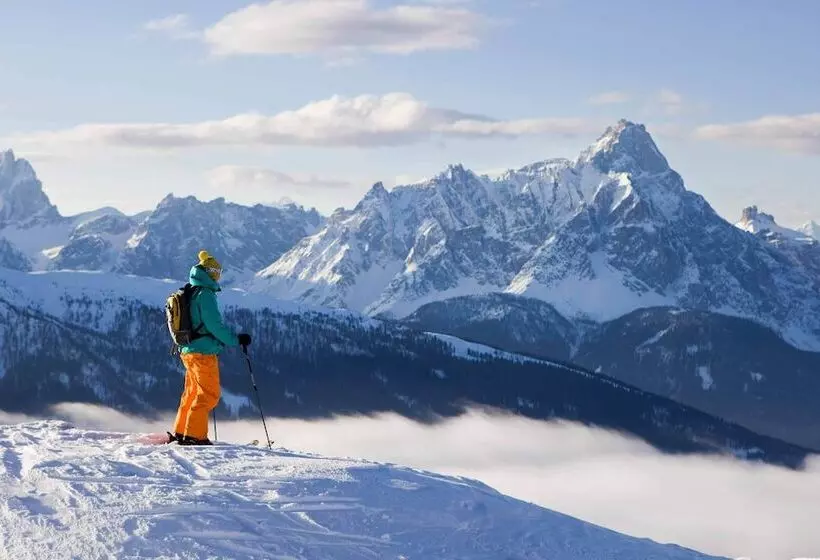 ホテル Strasserwirt   Ansitz Zu Tirol