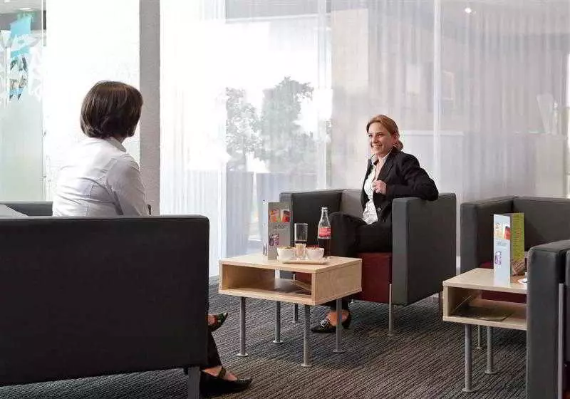 Novotel Lens Noyelles