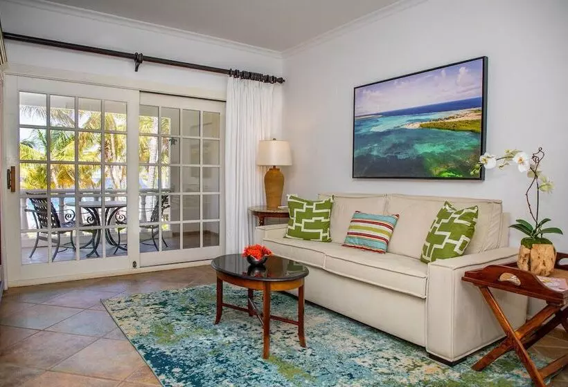 אתר נופש Harbour Village Beach Club