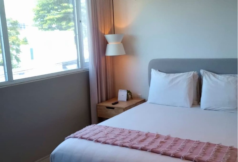 مسافرخانه Trópica Beach