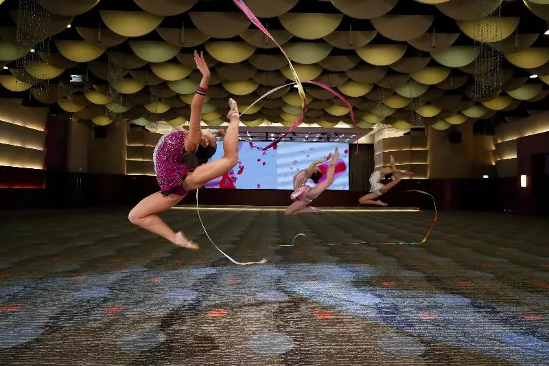 هتل B P International