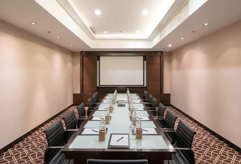 Centara Riverside Hotel Chiang Mai