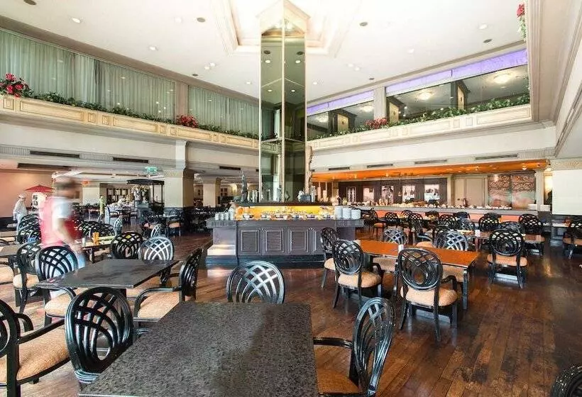 Centara Riverside Hotel Chiang Mai