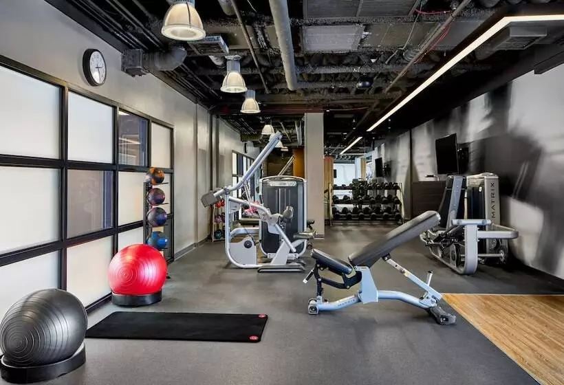 Hotel Detroit Metro Airport Marriott