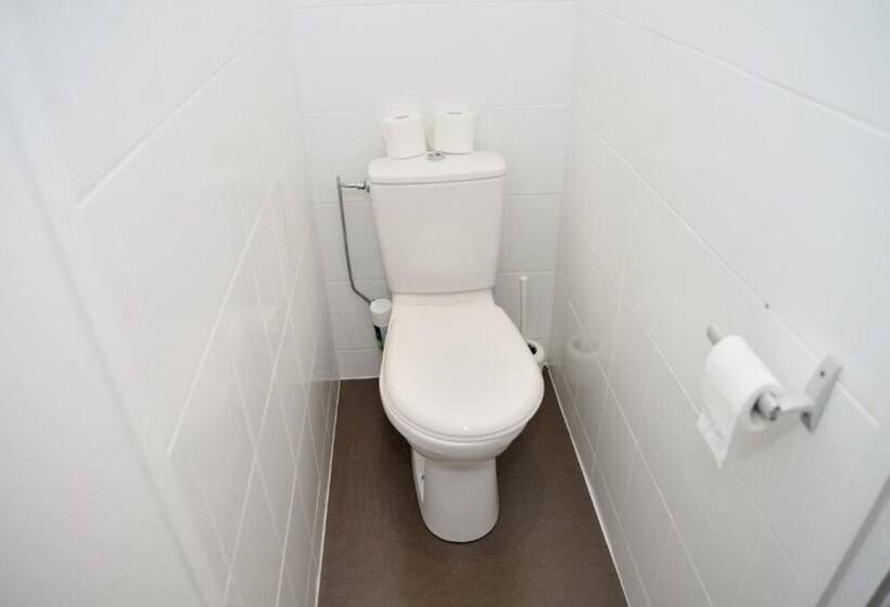 هتل Etc...hôtel   Strasbourg Hyper Centre