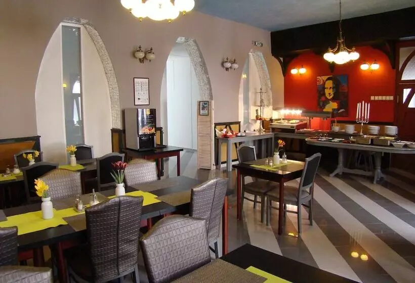 Janus Boutique Hotel & Spa