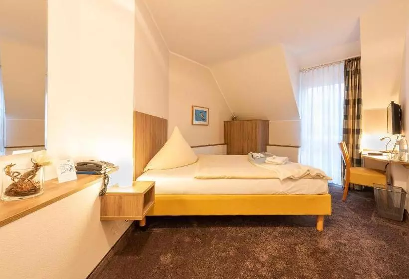 בית מלון כפרי Nibelungen Hof