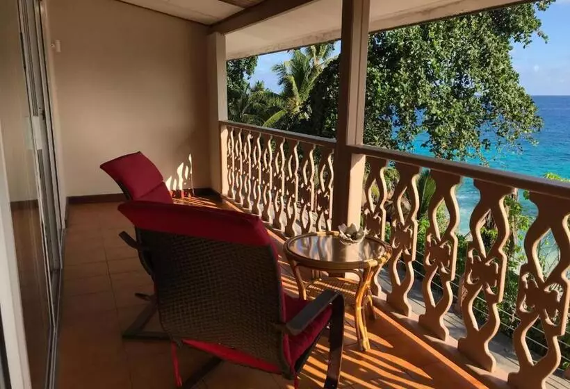 هتل Patatran Village