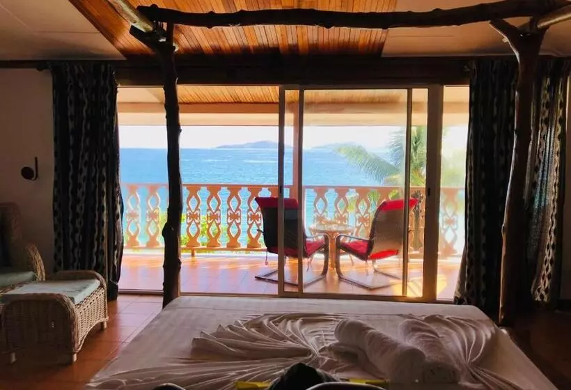 هتل Patatran Village