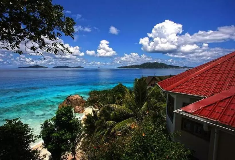 هتل Patatran Village