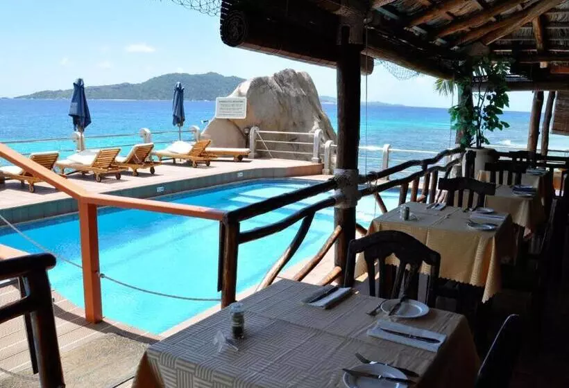 هتل Patatran Village