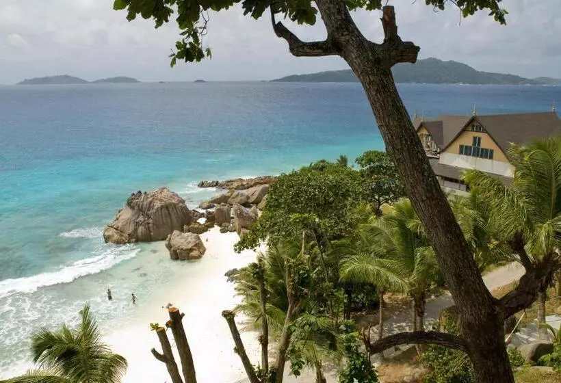 هتل Patatran Village