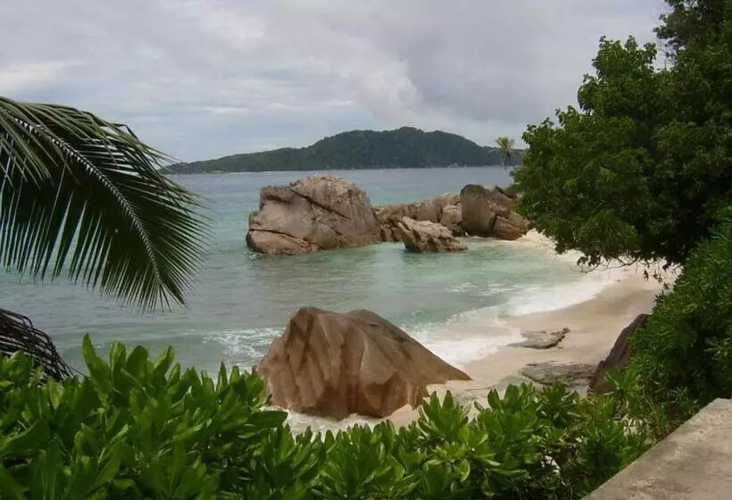 هتل Patatran Village