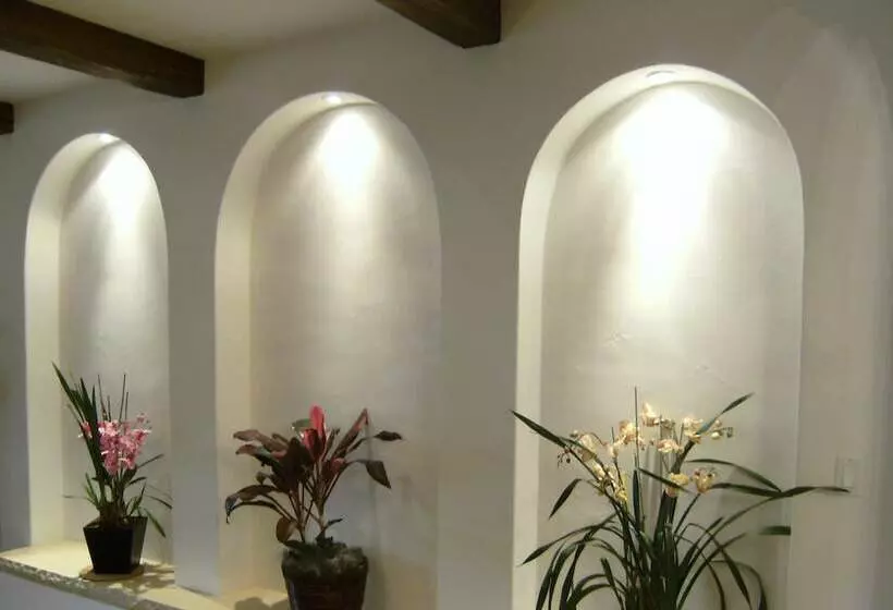 فندق The Eagle Inn