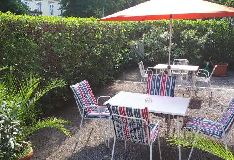 בית מלון כפרי Vöslauerhof