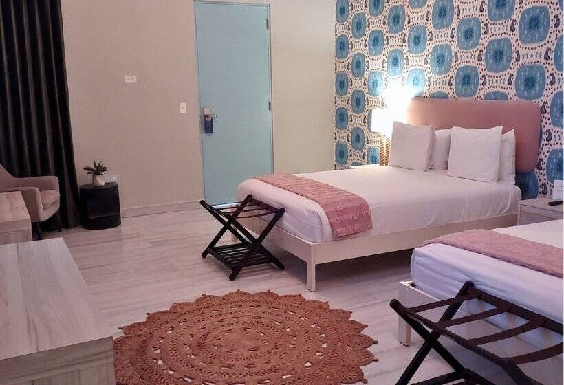 مسافرخانه Trópica Beach