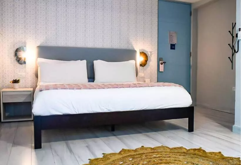 مسافرخانه Trópica Beach