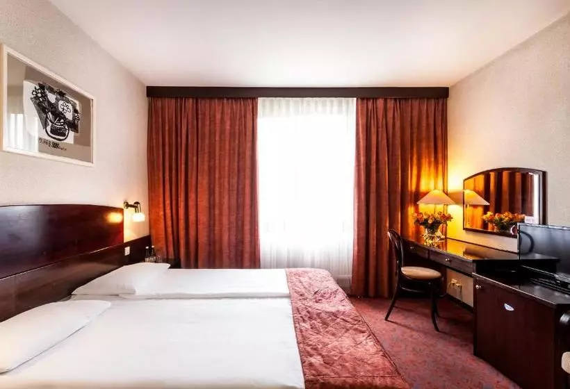 Hotelli Go Carcow Resort