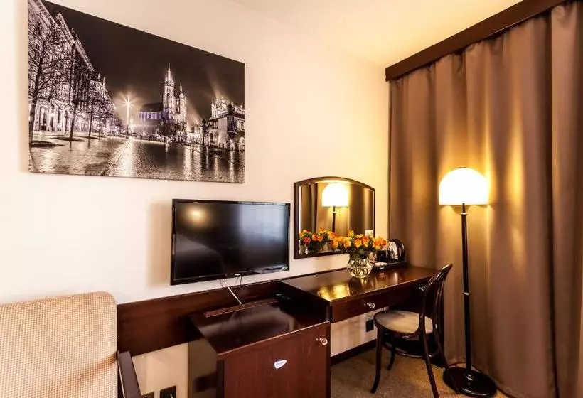 Hotelli Go Carcow Resort