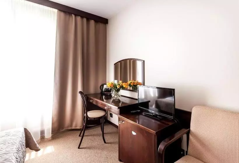 Hotelli Go Carcow Resort