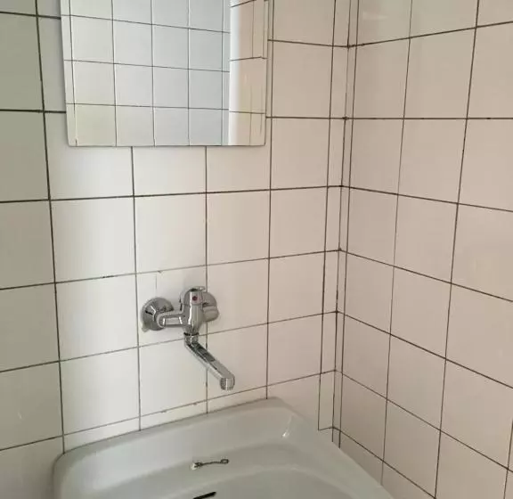 Отель Penzion Cestar