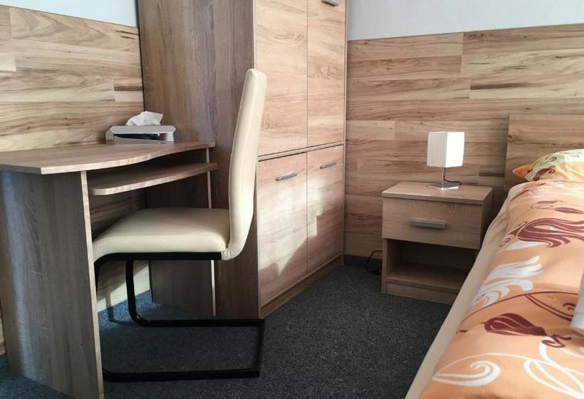 בית מלון כפרי Penzion Cestar