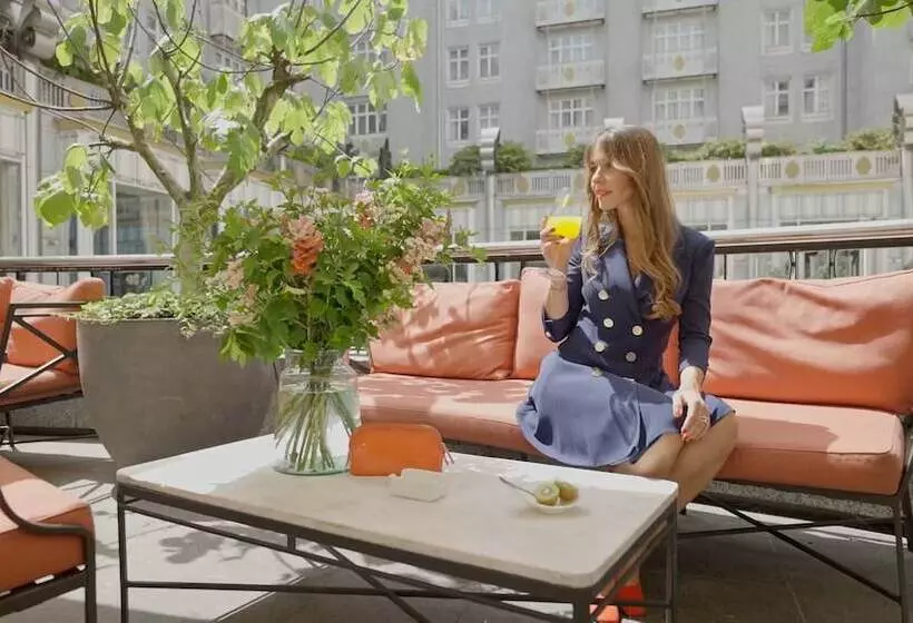 هتل Steigenberger Icon Wiltcher S